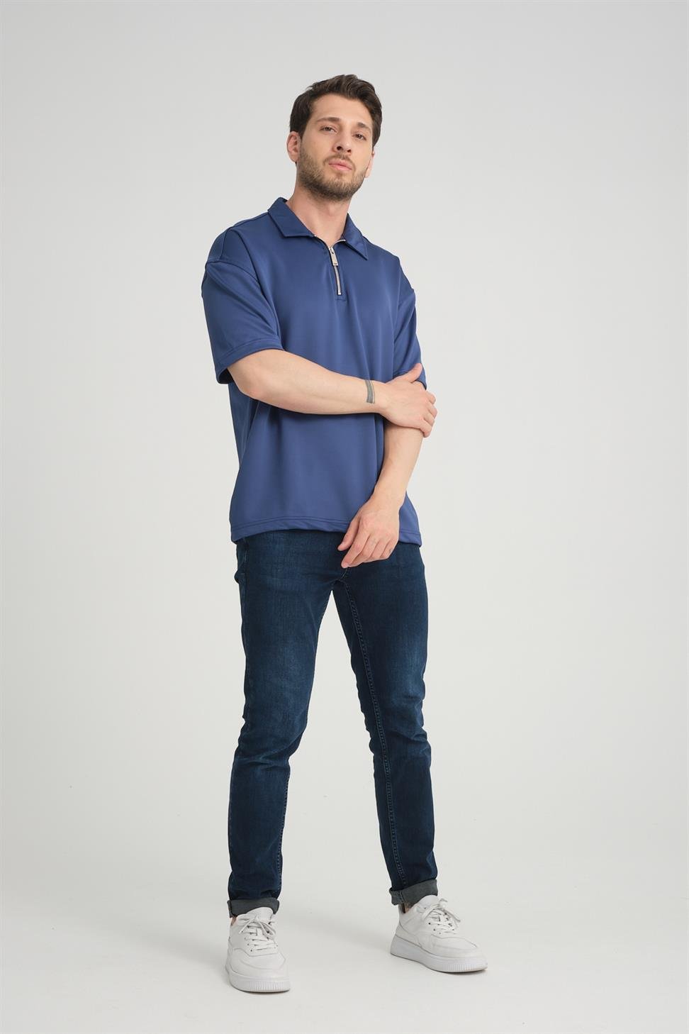 R-5812 Half-Placket Zipper Detail Diver T-Shirt
