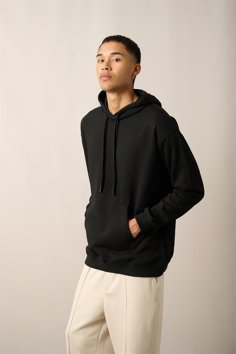 R-5841 Hooded Embroidered Fleece Sweatshirt – Black