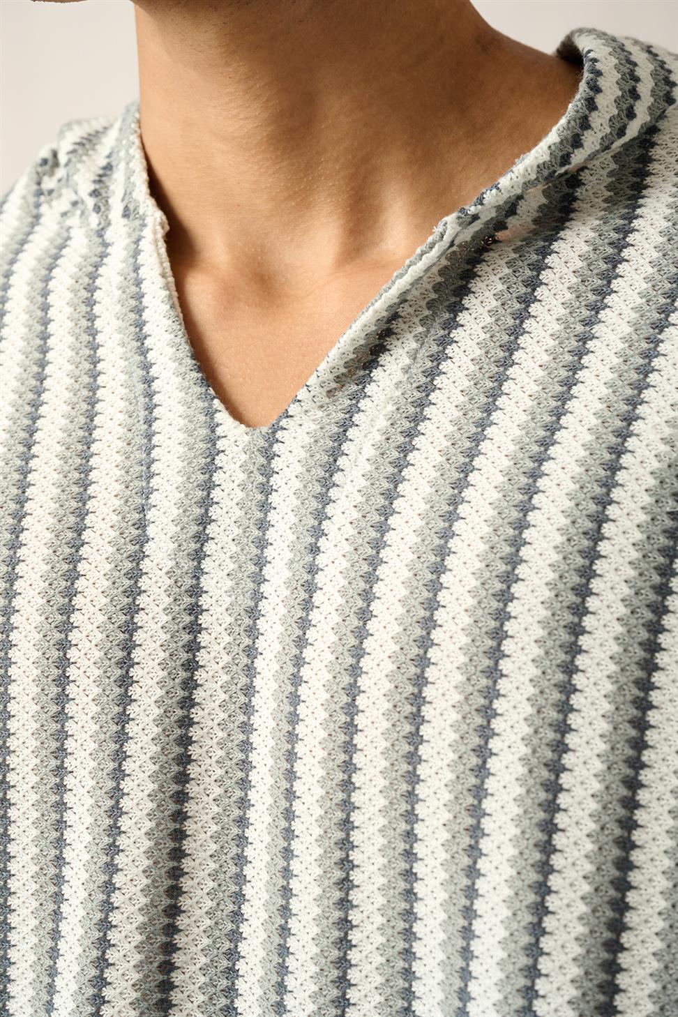 R-5842 Hooded Kangaroo Pocket Striped Knit Sweatshirt