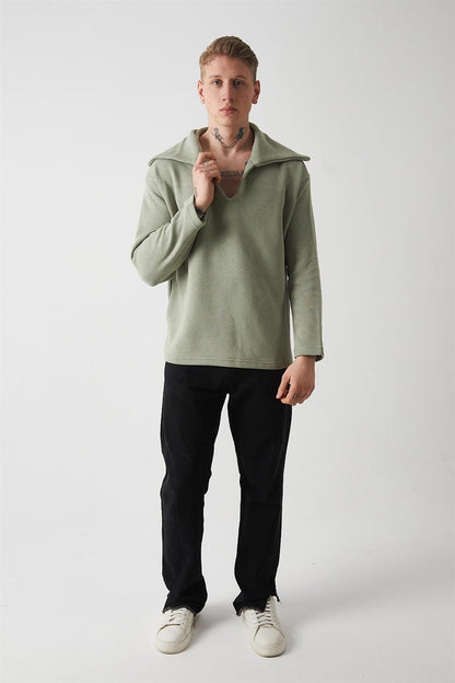 Men’s Knitted Sweatshirt with Collar Detail – Sage Green (R-5850)