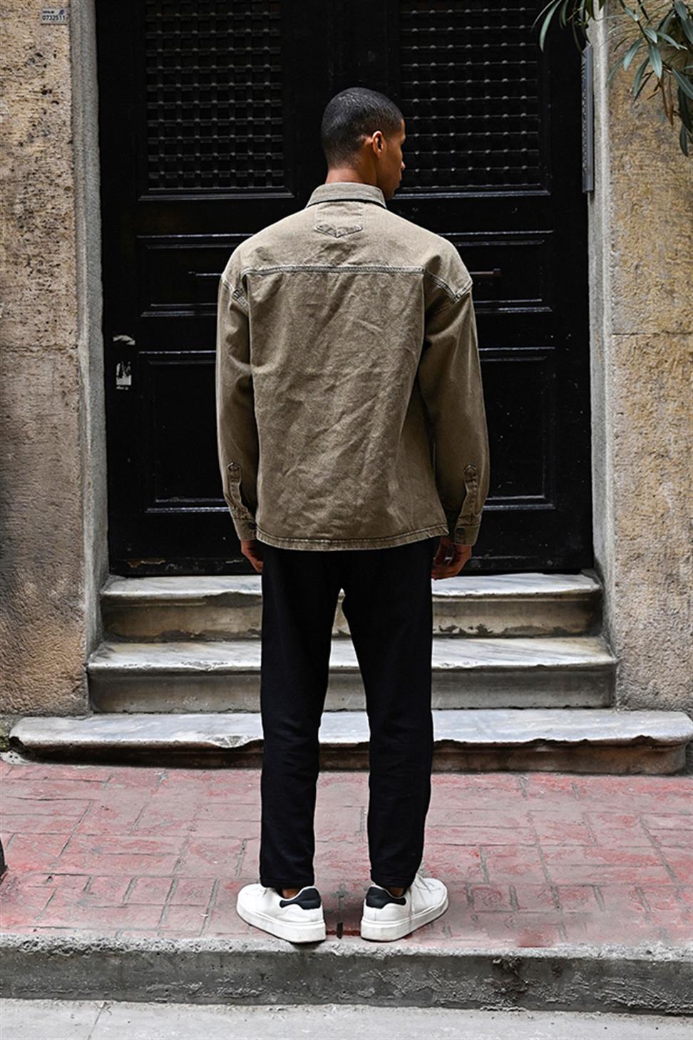 R-6003 Pocket Detail Denim Jacket – Brown