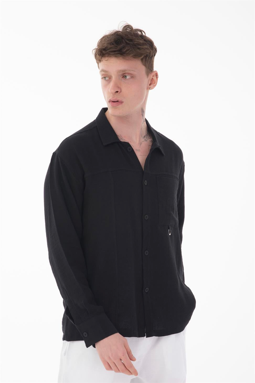 R-6052 Men’s Stand Collar Pocket Detail Long Sleeve Muslin Shirt