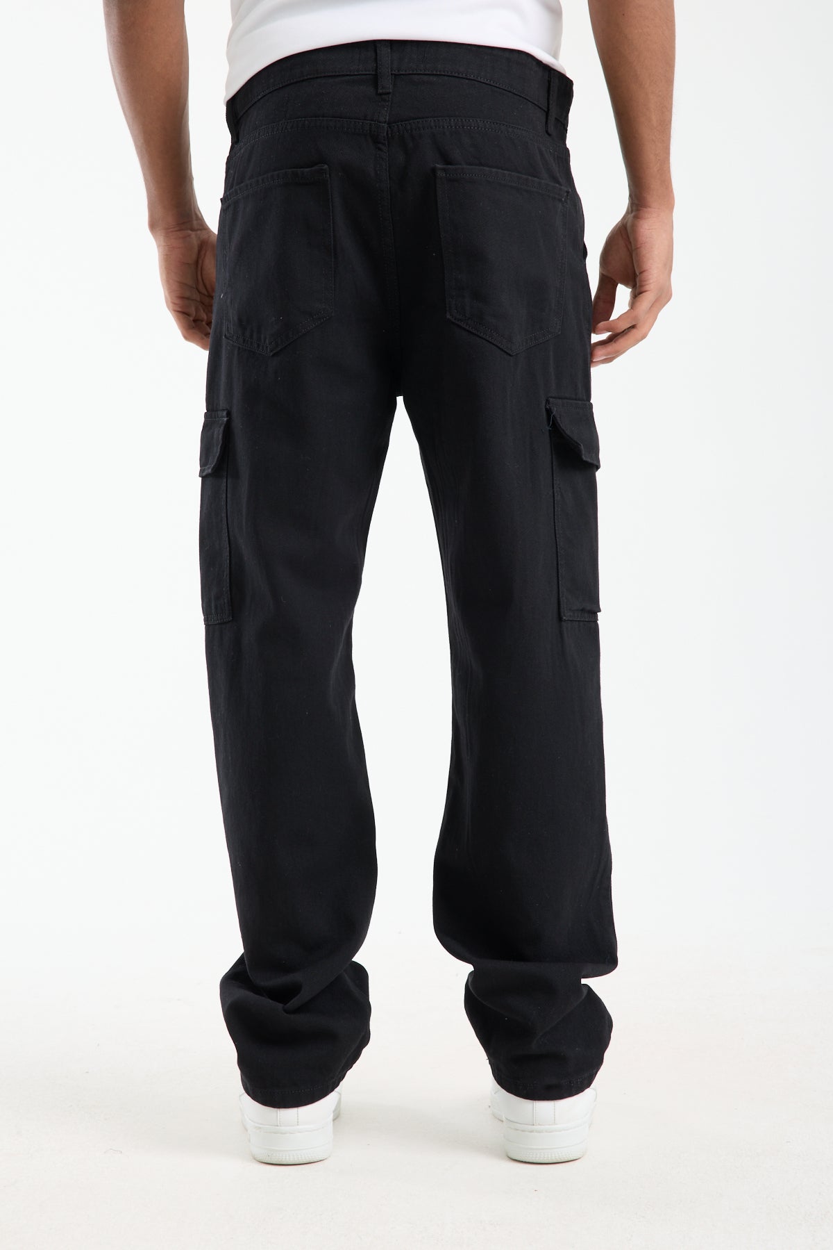 T-2225 Men’s Black Cargo Denim Jeans